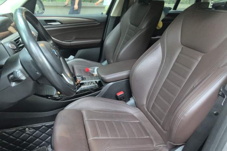 Used BMW X3 2019 xDrive28i Luxury Package Left Front Seat