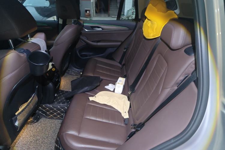 Used BMW X3 2019 xDrive28i Luxury Package Left Rear Seat