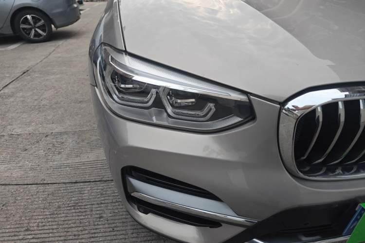 Used BMW X3 2019 xDrive28i Luxury Package Right Front Headlight