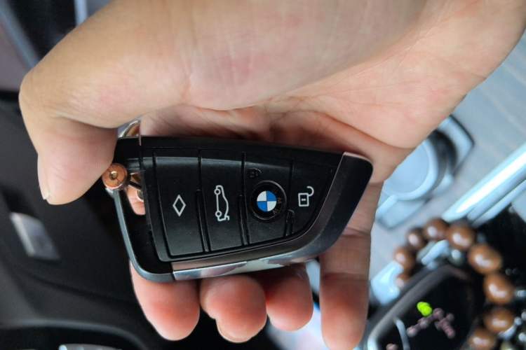 Used BMW X3 2019 xDrive28i Luxury Package Vehicle Key