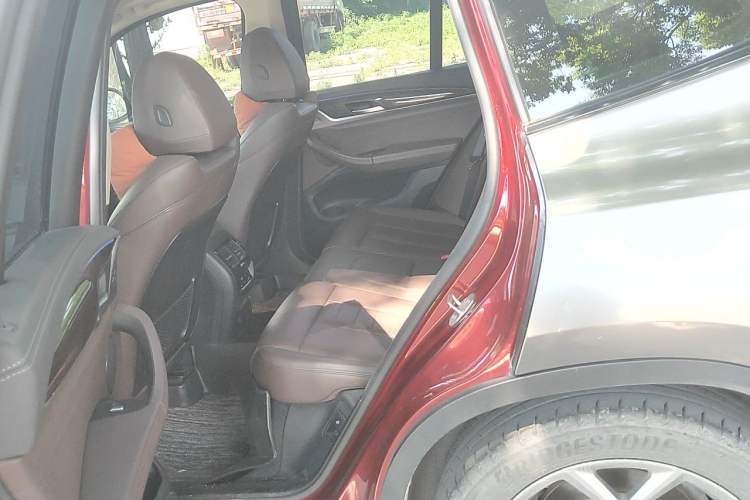 Used BMW X3 2019 xDrive28i Luxury Package Left Rear Seat