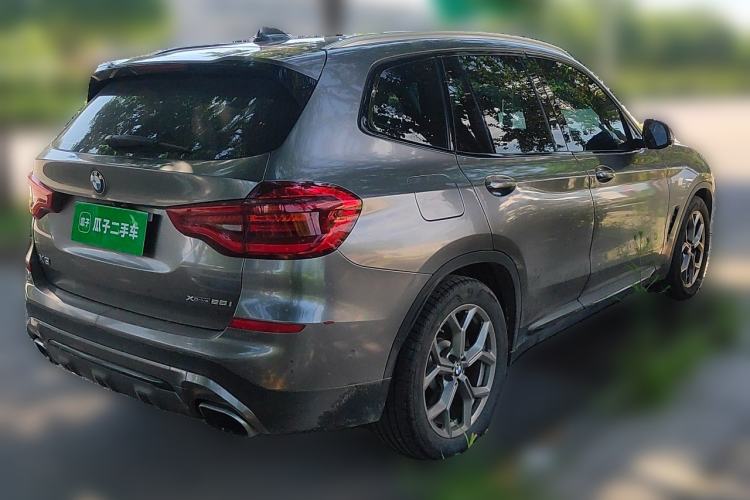Used BMW X3 2019 xDrive28i Luxury Package Rear Right 45 Deg