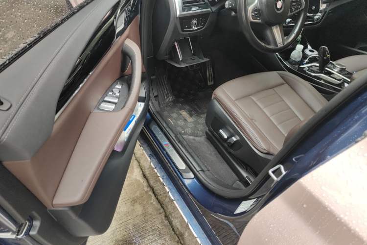 Used BMW X3 2019 xDrive25i M Sport Package Driver Seat