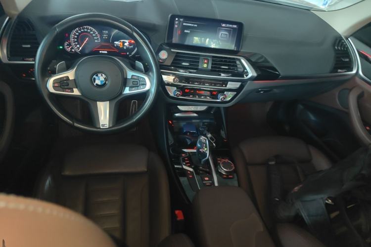 Used BMW X3 2019 xDrive28i M Sport Package Center Console