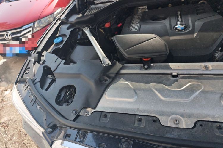 Used BMW X3 2019 xDrive28i Luxury Package Engine Bay Right