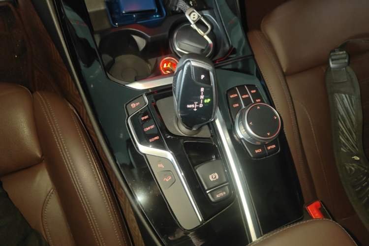 Used BMW X3 2019 xDrive28i M Sport Package Gear Lever