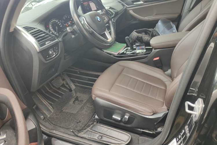 Used BMW X3 2019 xDrive25i Luxury Package Left Front Seat