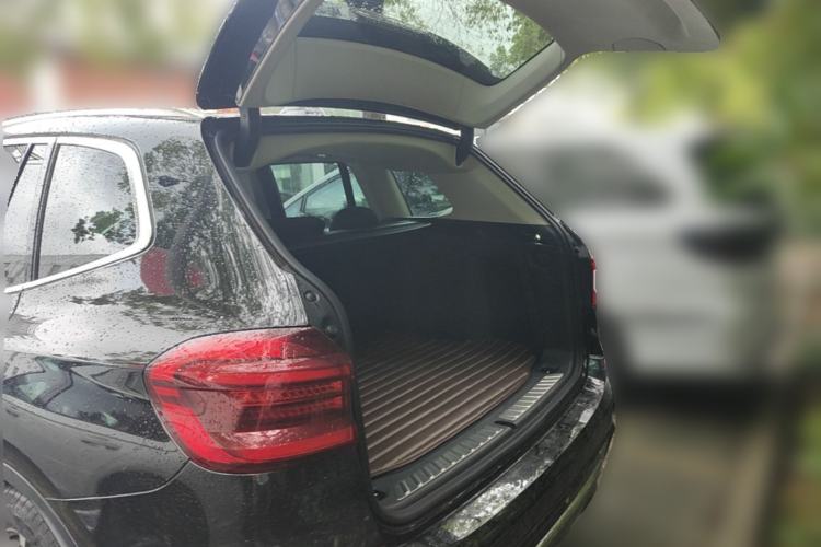 Used BMW X3 2019 xDrive25i Luxury Package Trunk