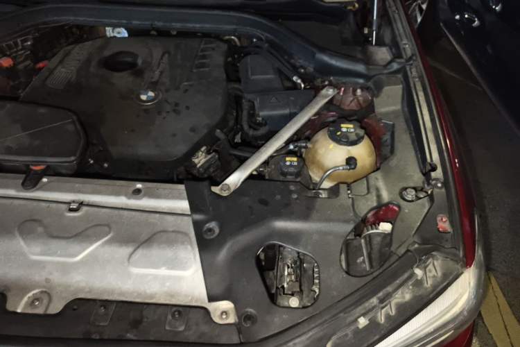 Used BMW X3 2019 xDrive28i M Sport Package Engine Bay Left