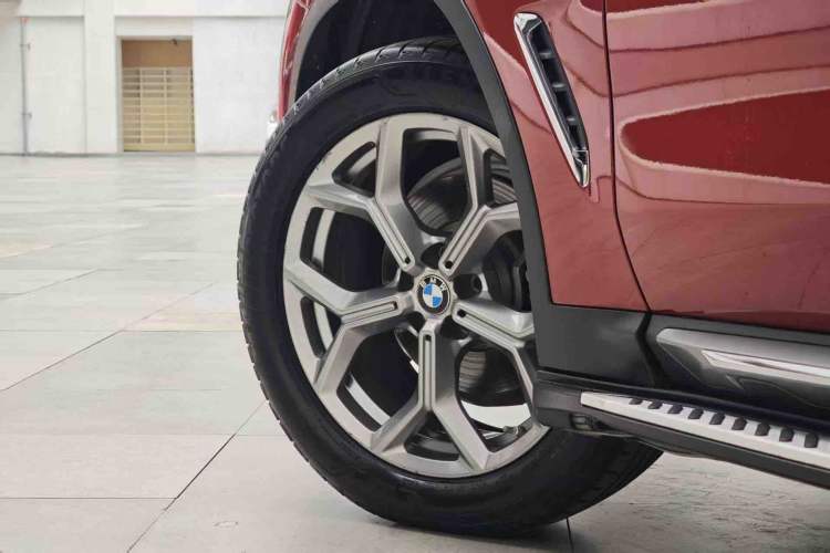 Used BMW X3 2019 xDrive28i Luxury Package Exterior 8