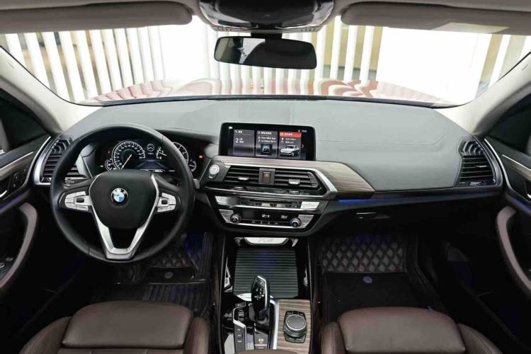 Used BMW X3 2019 xDrive28i Luxury Package Interior 1