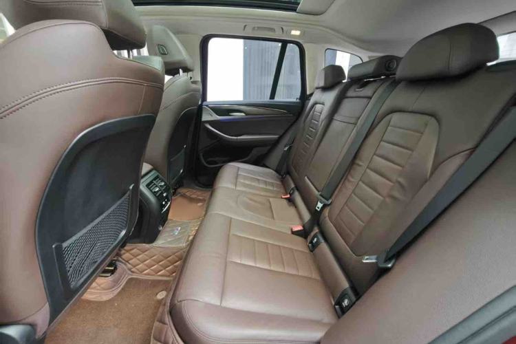 Used BMW X3 2019 xDrive28i Luxury Package Interior 5