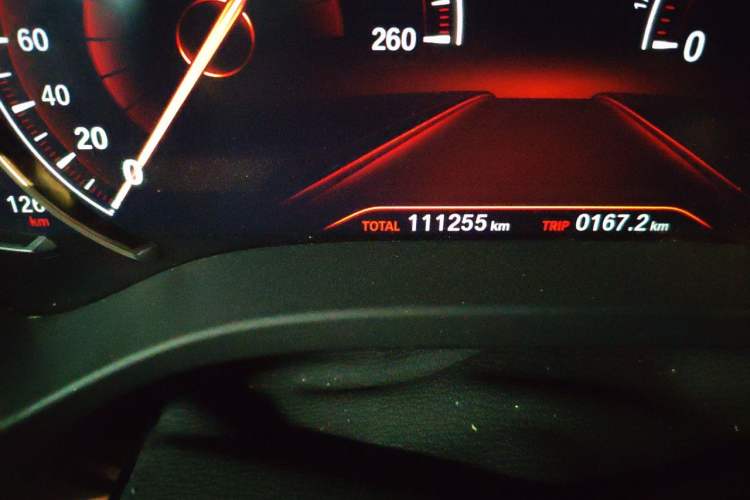 Used BMW X3 2019 xDrive28i M Sport Package Odometer Close Up
