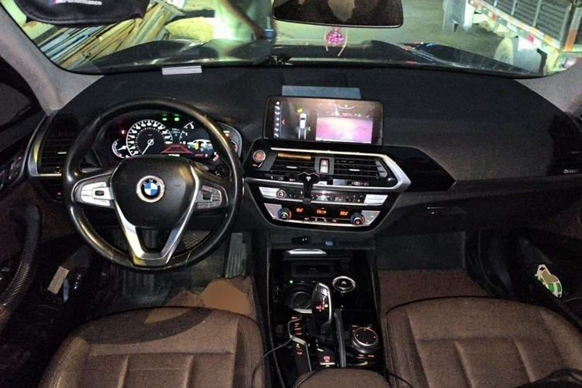 Used BMW X3 2019 xDrive25i Luxury Package Center Console