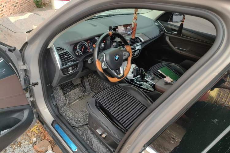 Used BMW X3 2019 xDrive28i Luxury Package Driver Seat