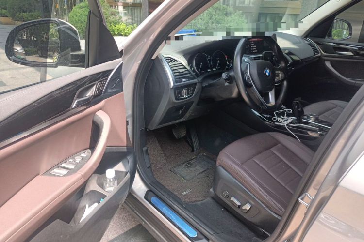 Used BMW X3 2019 xDrive25i Luxury Package Driver Seat