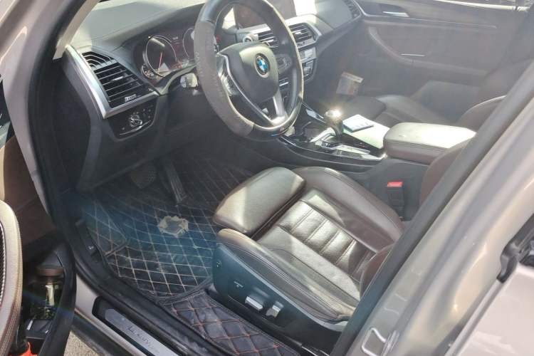Used BMW X3 2019 xDrive28i Luxury Package Driver Seat