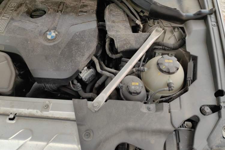 Used BMW X3 2019 xDrive28i Luxury Package Engine Bay Left