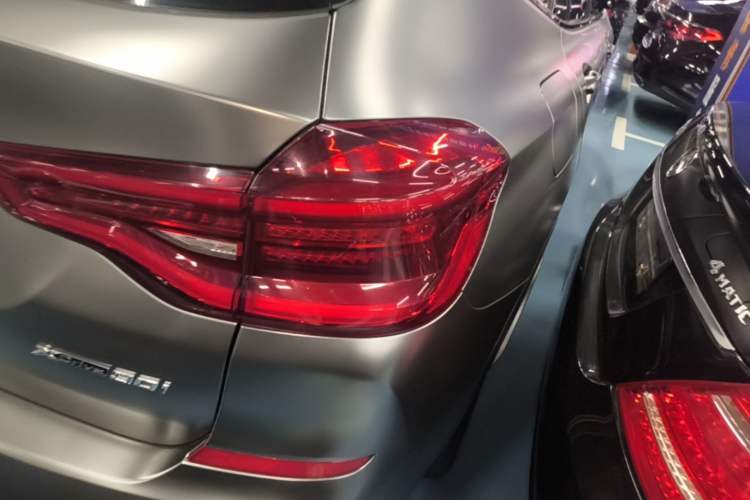 Used BMW X3 2019 xDrive30i Leading Model M Sport Package Exterior 3
