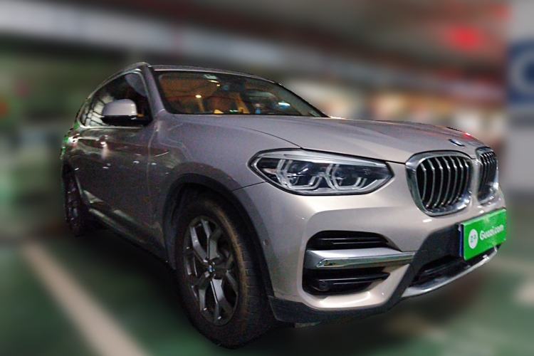 Used BMW X3 2019 xDrive28i Luxury Package Front Right 45 Deg