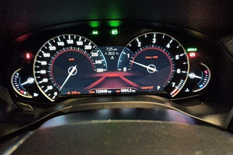 Used BMW X3 2019 xDrive25i Luxury Package Instrument Cluster