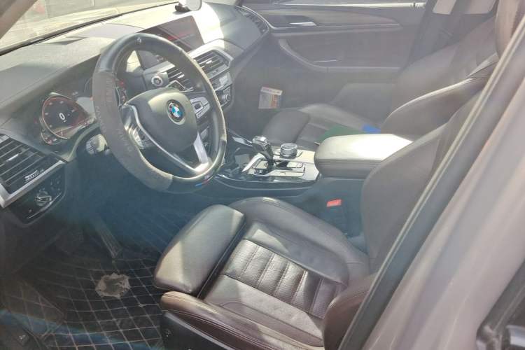 Used BMW X3 2019 xDrive28i Luxury Package Left Front Seat