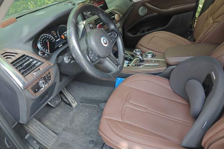 Used BMW X3 2019 xDrive28i M Sport Package Left Front Seat