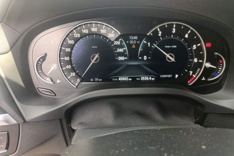 Used BMW X3 2019 xDrive25i Luxury Package Odometer Close Up