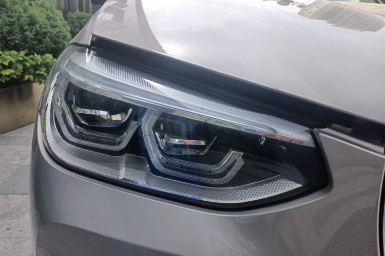 Used BMW X3 2019 xDrive25i Luxury Package Right Front Headlight