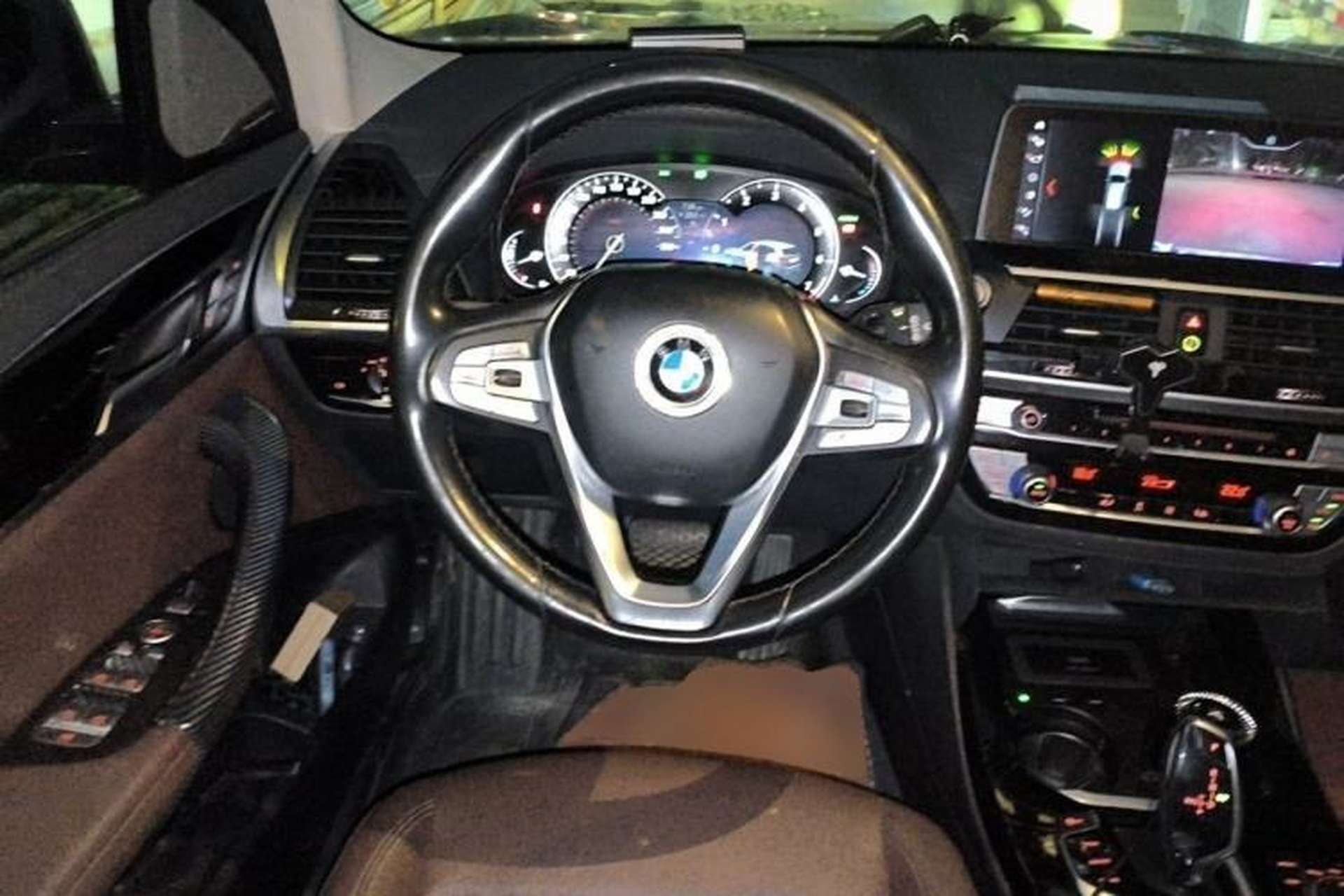 Used BMW X3 2019 xDrive25i Luxury Package Steering Wheel