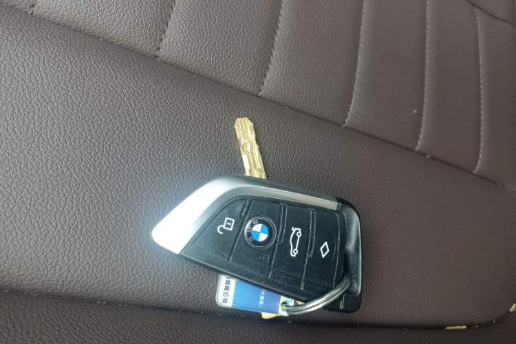 Used BMW X3 2019 xDrive25i Luxury Package Vehicle Key