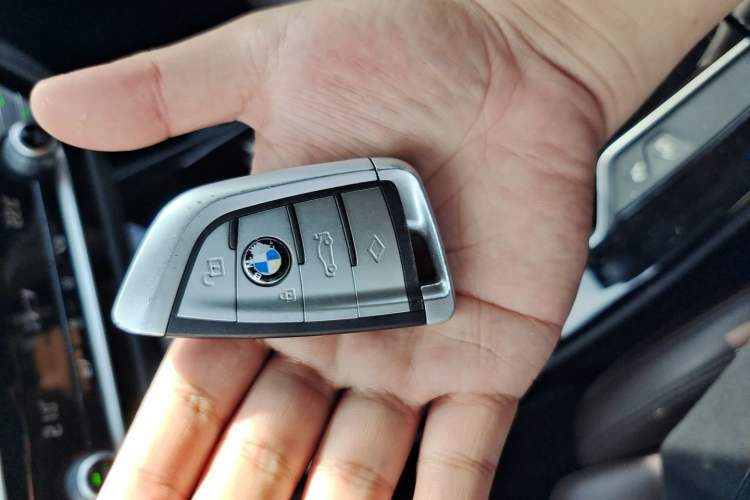 Used BMW X3 2019 xDrive28i Luxury Package Vehicle Key