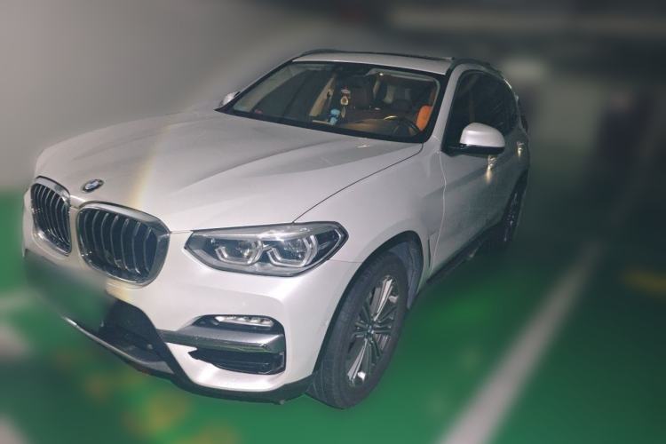 Used BMW X3 2019 xDrive28i Luxury Package Guazi used car, China used car export, Used car for sale, Used BMW cars, Cheapest cars for sale