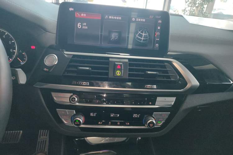 Used BMW X3 2019 xDrive28i M Sport Package Audio And AC Panel