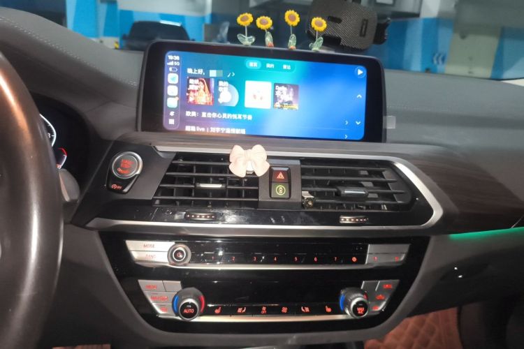 Used BMW X3 2019 xDrive28i M Sport Package Audio And AC Panel
