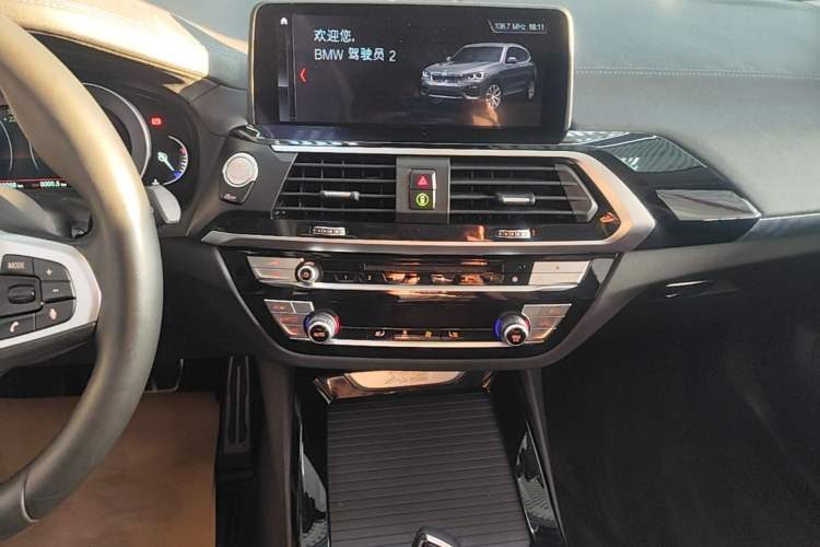 Used BMW X3 2019 xDrive25i M Sport Package Audio And AC Panel