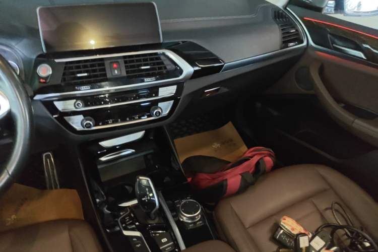 Used BMW X3 2019 xDrive25i M Sport Package Audio And AC Panel