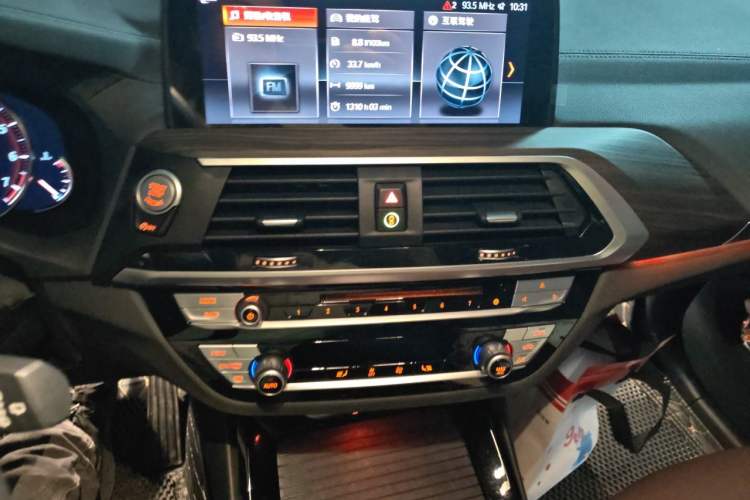 Used BMW X3 2019 xDrive28i Luxury Package Audio And AC Panel