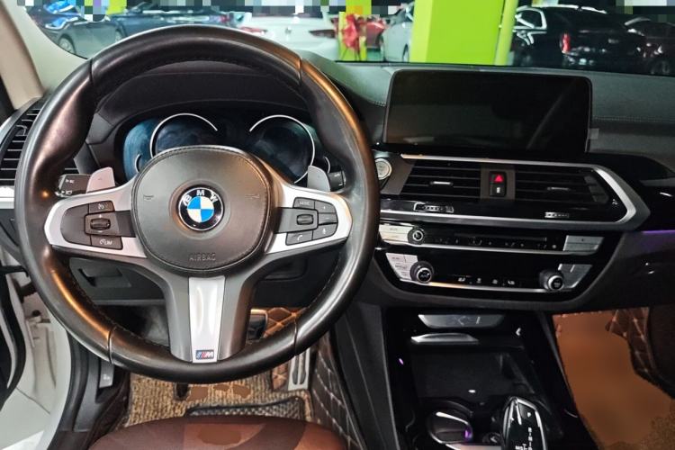 Used BMW X3 2019 xDrive28i M Sport Package Center Console