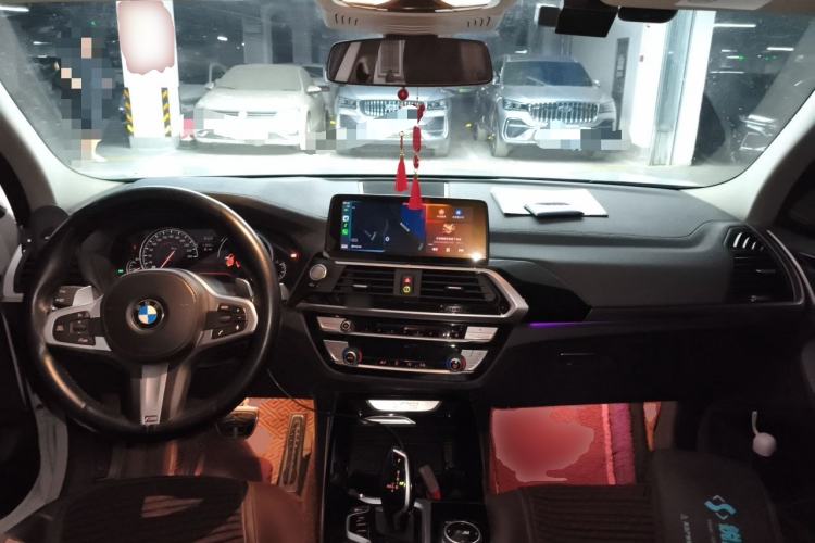 Used BMW X3 2019 xDrive28i M Sport Package Center Console