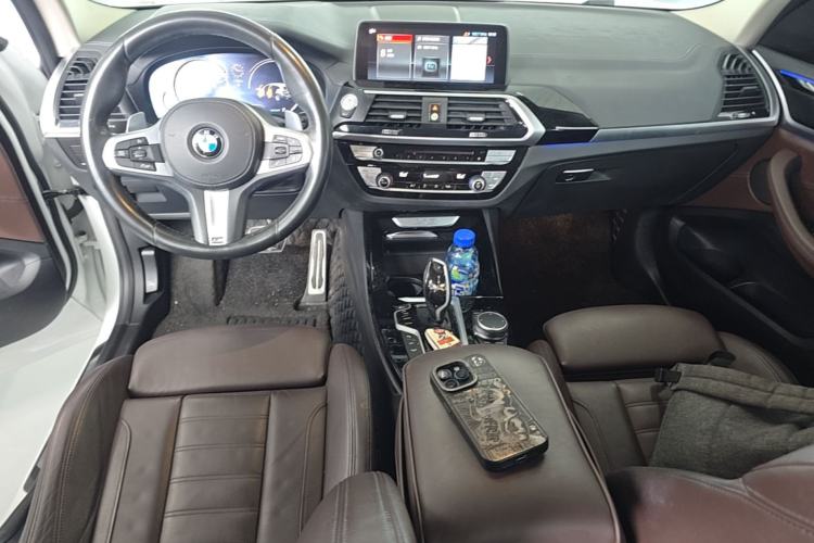 Used BMW X3 2019 xDrive28i M Sport Package Center Console