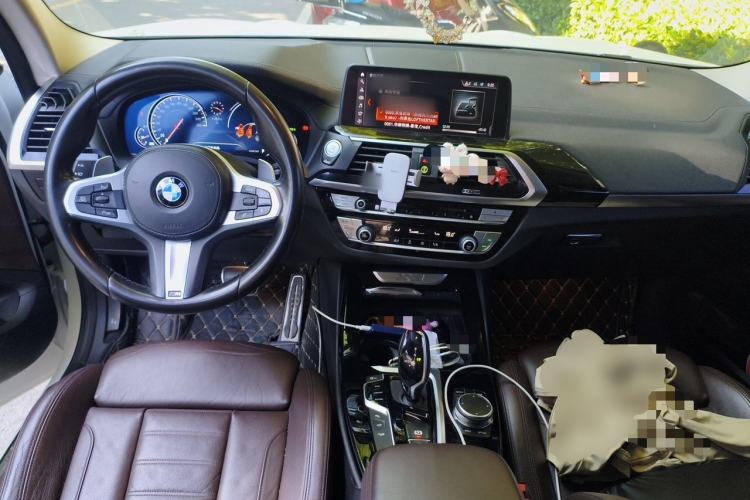 Used BMW X3 2019 xDrive28i M Sport Package Center Console