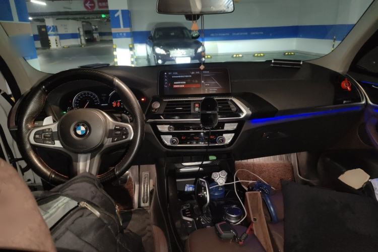 Used BMW X3 2019 xDrive28i M Sport Package Center Console