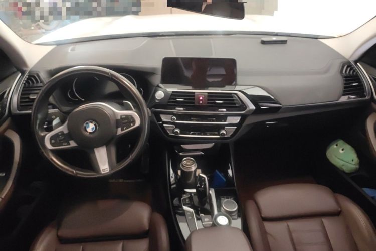 Used BMW X3 2019 xDrive28i M Sport Package Center Console