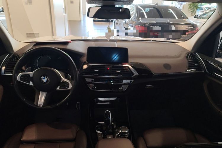 Used BMW X3 2019 xDrive28i M Sport Package Center Console