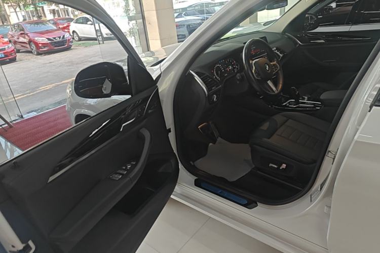 Used BMW X3 2019 xDrive25i M Sport Package Driver Seat