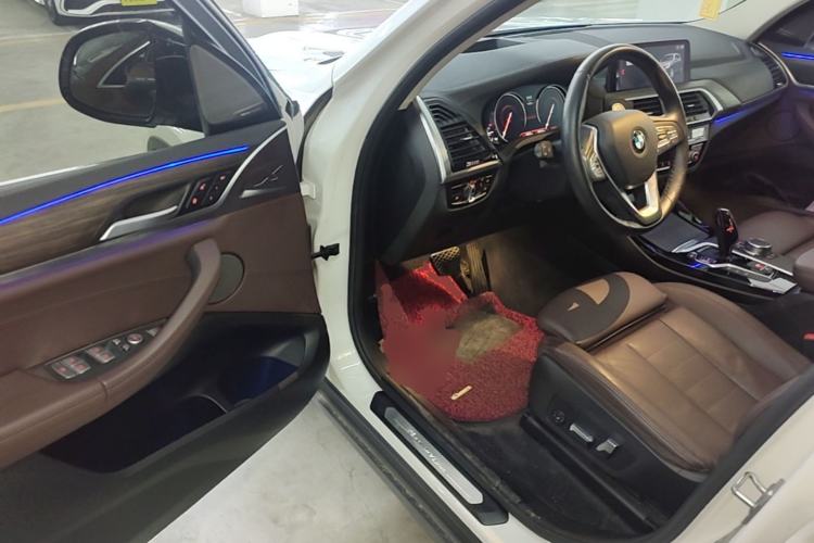 Used BMW X3 2019 xDrive25i Luxury Package Driver Seat
