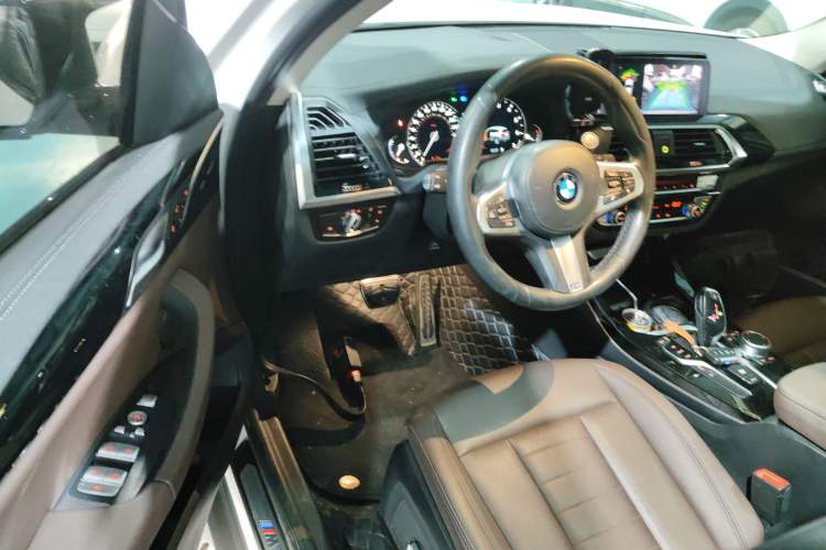 Used BMW X3 2019 xDrive25i M Sport Package Driver Seat