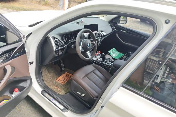 Used BMW X3 2019 xDrive25i M Sport Package Driver Seat