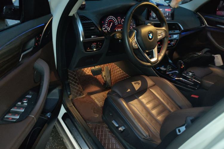 Used BMW X3 2019 xDrive28i Luxury Package Driver Seat